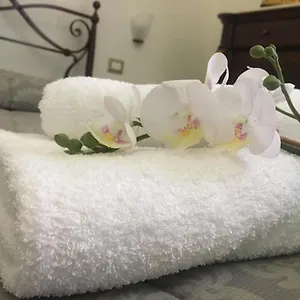 https://ciro-a-maschio-angioino.hotels-amalfi.com